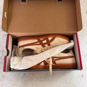 Onitsuka Tiger Tokuten (Cream Caramel)a